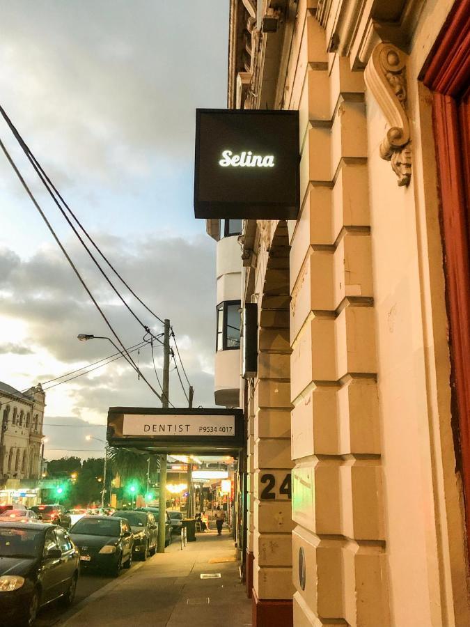 Selina St Kilda Melbourne Hostel Bagian luar foto